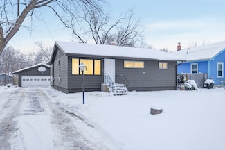 1054 Elliott Ave, Aurora, IL 60505