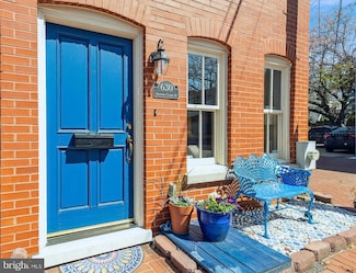 630 Browns Ct SE, Washington, DC 20003