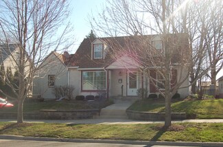 3 N Ogle Ave, Mount Morris, IL 61054