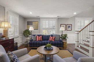 13-17 Park St Unit 8, Boston, MA 02122