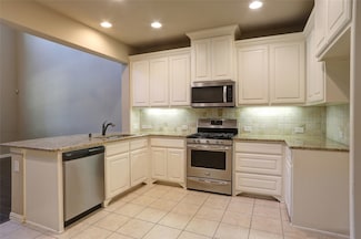 643 Matthew Place, Richardson, TX 75081