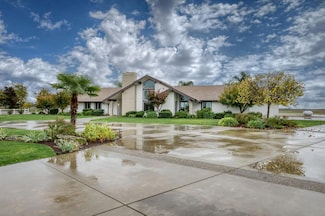 8063 W Herndon Ave, Fresno, CA 93723