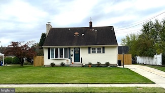 9 Charles Place, Pennsville, NJ 08070