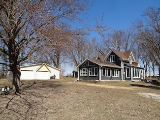 N3105 Elm Ln, Pepin, WI 54759