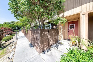 2735 Piedmont Ave Unit 3, Montrose, CA 91020