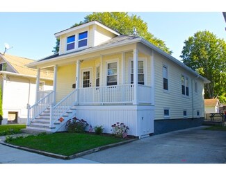 31 Elm Ave, Fairhaven, MA 02719