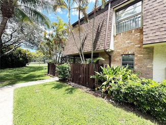 2561 NW 99th Ave, Coral Springs, FL 33065