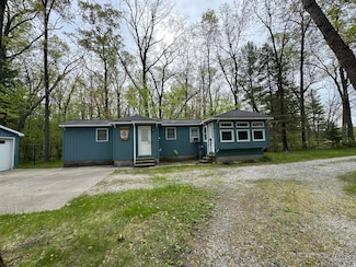 18570 Caberfae Hwy, Wellston, MI 49689