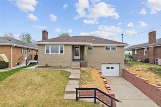 1566 Collier Ave, Carnegie, PA 15106