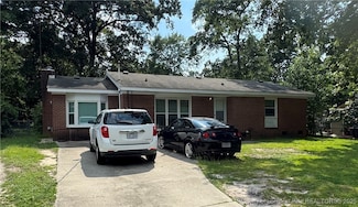 306 Dudley Dr, Fayetteville, NC 28314