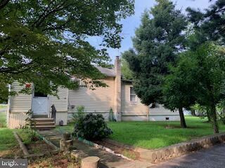 7927 Balfour Rd, Pennsauken, NJ 08110