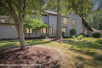 1845 Burrwood Cir Unit 33, East Lansing, MI 48823