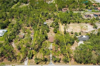 4121 5th Ave NW, Naples, FL 34119