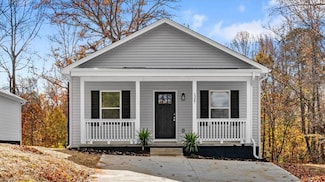 1327 Kirkman St, Greensboro, NC 27406