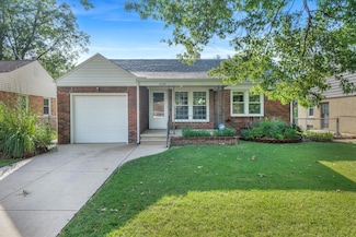 2158 S Elpyco Ave, Wichita, KS 67218