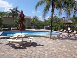 800 Cypress Park Way Unit J1, Deerfield Beach, FL 33064