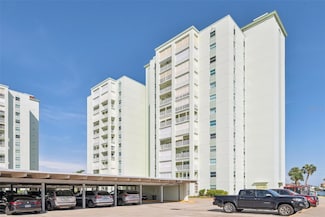 400 64th Ave Unit 202, Saint Pete Beach, FL 33706