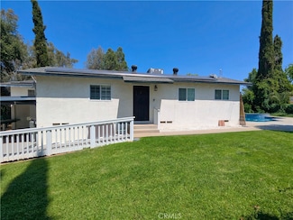 828 W Avenue L, Calimesa, CA 92320