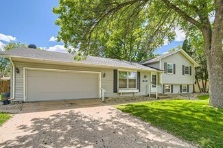 2084 102nd Ave NW, Coon Rapids, MN 55433