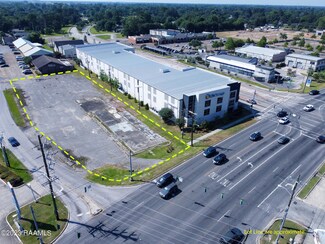 4401 Johnston St, Lafayette, LA 70503
