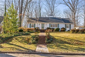 403 Kemp Rd W, Greensboro, NC 27410