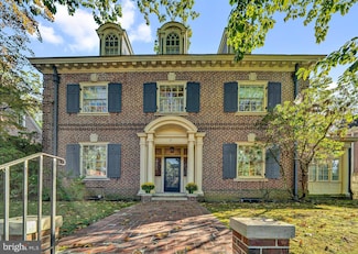 27 Whittier Ave, Trenton, NJ 08618