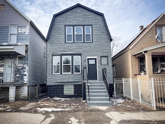 6922 S Winchester Ave, Chicago, IL 60636