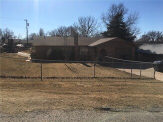 518 E Mccall St, Gracemont, OK 73042