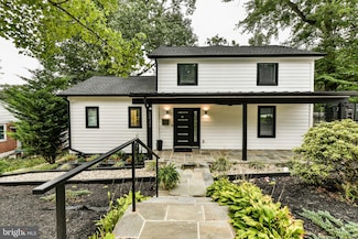 2432 S Culpeper St, Arlington, VA 22206
