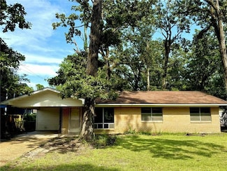 512 Bragg St, Pineville, LA 71360