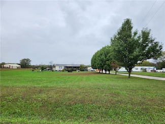 333 SE 901 Rd, Clinton, MO 64735