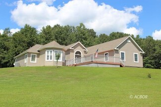 897 Hall & Davis Rd, Thurman, OH 45685