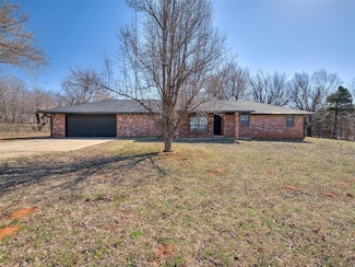 855 County Street 2982, Blanchard, OK 73010