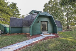 833 Mimosa Heights Dr, Louisville, TN 37777