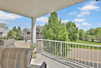 5175 Fairpoint Dr N, Hugo, MN 55038