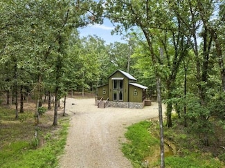 114 Sweet Apple Trail, Broken Bow, OK 74728