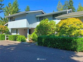 50 Highland Green Unit 6, Port Ludlow, WA 98365
