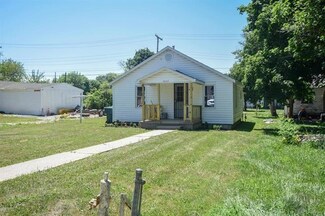 2007 S Manhattan Ave, Muncie, IN 47302