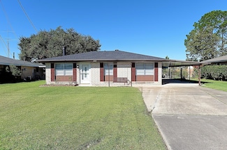 1314 Tiger Dr, Thibodaux, LA 70301