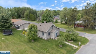 201 17th Ave W, Eveleth, MN 55734