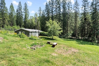3891 Sullivan Lake Rd, Ione, WA 99139