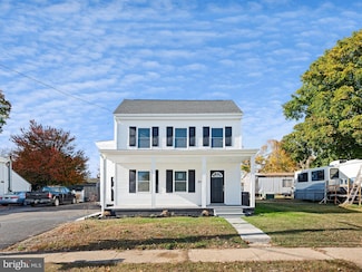 215 Main, Little Creek, DE 19961
