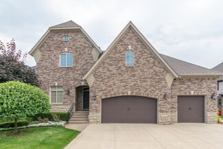 60366 Stonecrest Dr, Washington Township, MI 48094