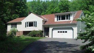 138 Pond Brook Rd, Huntington, MA 01050