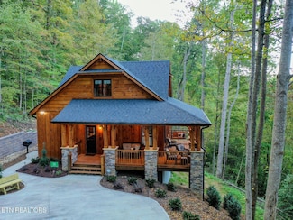 4317 Whetstone Rd, Sevierville, TN 37862