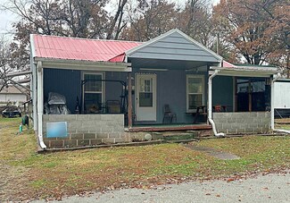 701 Sunset Ave, Washington, IN 47501