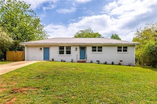 1755 Rockbridge Rd NW, Conyers, GA 30012