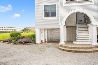 580 Dune Rd, Westhampton Beach, NY 11978