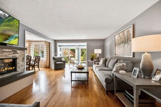 47 Collins St Unit 102, Danvers, MA 01923