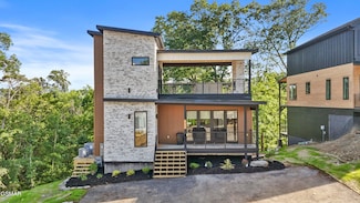 1422 Reedmont Way, Sevierville, TN 37876